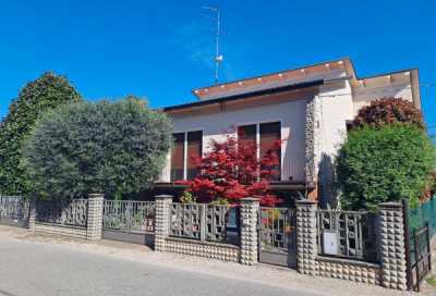 Villa in Vendita ad Argenta via Viazzola