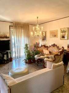 Appartamento in Vendita a Bari via Gennaro Maria Monti