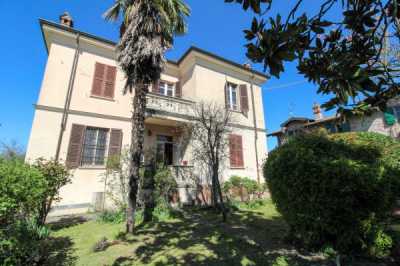 Villa in Vendita a Tortona Strada Provinciale Villaromagnano 8