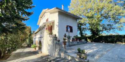 Villa in Vendita ad Ascoli Piceno via Dei Nasturzi 8