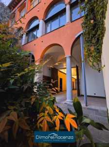 Appartamento in Vendita a Piacenza Stradone Farnese 47