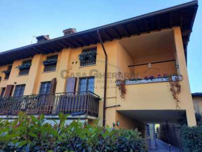 Villa in Vendita a Treviolo via Gioacchino Rossini