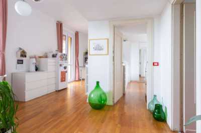 Appartamento in Vendita a Milano via Vincenzo da Filicaia 3