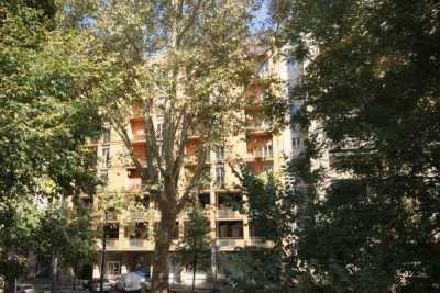 Appartamento in Affitto a Milano Viale Vittorio Veneto