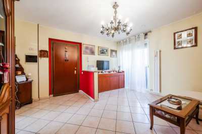 Appartamento in Vendita a Bollate via Cesare Battisti 27