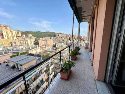 Appartamento in Vendita a Genova via Aurelio Robino