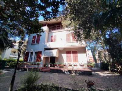 Villa in Vendita a Cesena via Savio 816