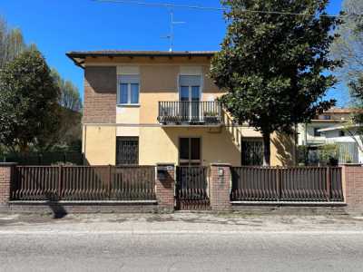 Appartamento in Vendita a Ravarino via Argini 108