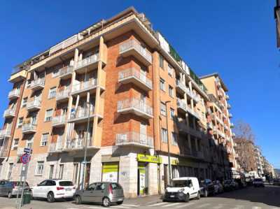 Appartamento in Vendita a Torino via Nicomede Bianchi 68
