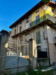 rustico / casale in Vendita ad osnago piazza nazario sauro 1