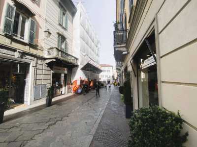 Appartamento in Vendita a Lecco via Don Antonio Mascari
