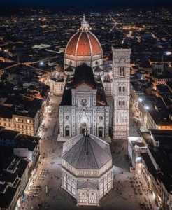 Attività Licenze in Vendita a Firenze Piazza del Duomo