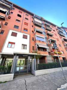 Appartamento in Vendita a Torino via Rueglio