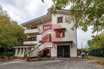 Villa in Vendita a Valmontone via Colle Pereto 10