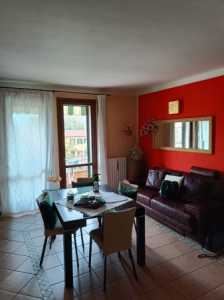 Appartamento in Vendita a Padova via Valla