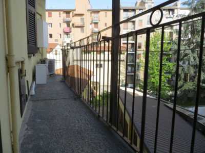 Appartamento in Affitto a Milano Piazza Santa Maria Alla Fontana