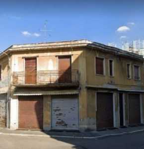 Appartamento in Vendita a Legnano Legnano