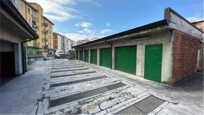 Box Posto Auto in Vendita a Piacenza via Damiani