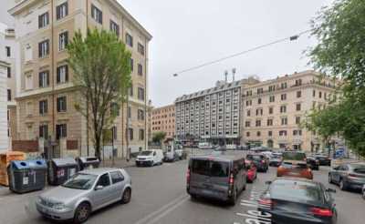 Palazzo Stabile in Vendita a Roma Viale Manzoni