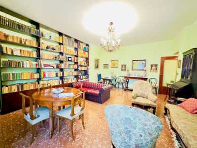 Appartamento in Vendita a Roma via Andrea Sacchi