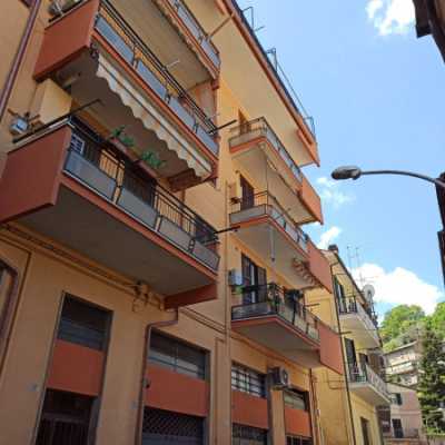 Appartamento in Vendita a Soriano Nel Cimino Viale Dei Castagni