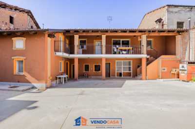 Villa in Vendita a Farigliano Vicolo Bicocca 2