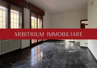 Appartamento in Vendita a Bologna via Lorenzo Bartolini