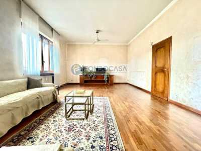 Appartamento in Vendita a Milano Viale Beatrice D