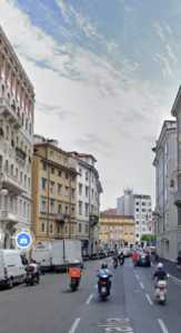 Appartamento in Affitto a Trieste Corso Italia