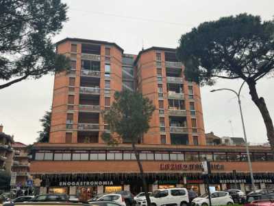 Appartamento in Vendita a Roma via Ugo Ojetti
