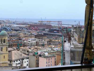Appartamento in Vendita a Genova via Elsa 10