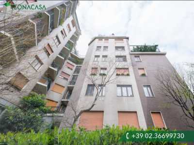 Appartamento in Vendita a Milano via Augusto Anfossi 36