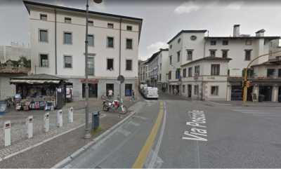Negozio in Affitto ad Udine 4
