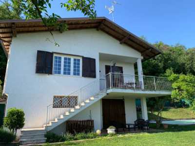 Villa in Vendita a Soiano del Lago via Brescia 34