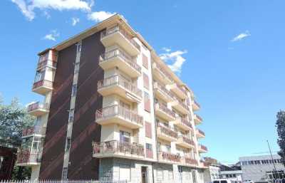 Appartamento in Vendita a Torino via Chambery