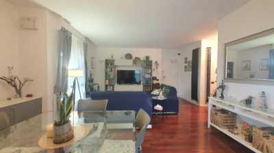 Appartamento in Vendita a Lucca via Amedeo Paolettoni 55100