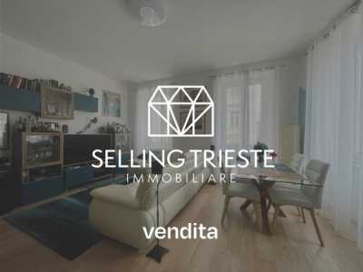 Appartamento in Vendita a Trieste via Giovanni Pascoli 32