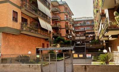 Appartamento in Vendita a Roma via Collatina 76