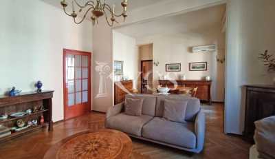Appartamento in Vendita a Milano Viale Tunisia 21
