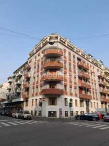Appartamento in Vendita a Milano via Augusto Anfossi