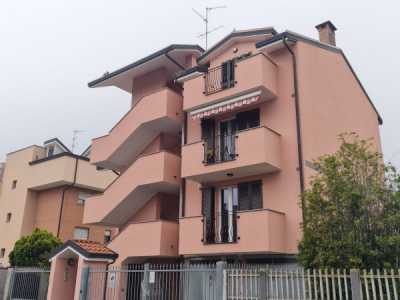 Appartamento in Vendita a Sedriano via Raffaello Sanzio 6