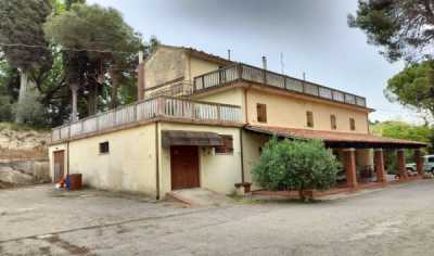 Rustico Casale in Vendita a Pesaro Strada Santa Maria Delle Fabbrecce