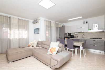 Appartamento in Vendita a Nichelino via Pietro Nenni 15
