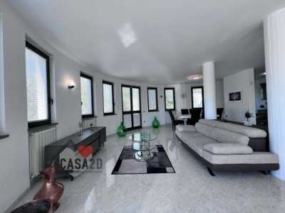 Villa in Vendita a Gualdo Cattaneo via Delle Rimembranze 15