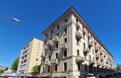 Appartamento in Vendita a Torino via Ettore Fieramosca