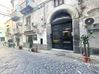 Appartamento in Vendita a Napoli Vico del Filatorio 10