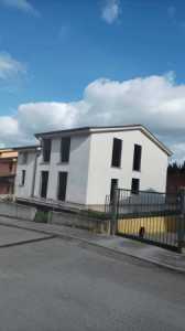 Villa in Vendita a Montenero di Bisaccia via Antonio Gramsci