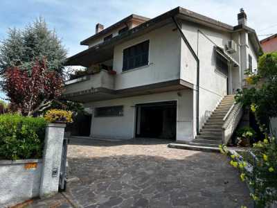 Villa in Vendita a Cartoceto