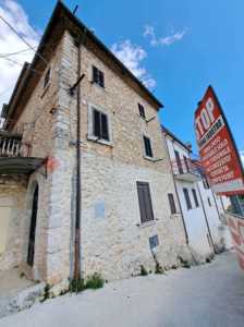 Rustico Casale in Vendita a Campoli Appennino via Borgo San Giacomo