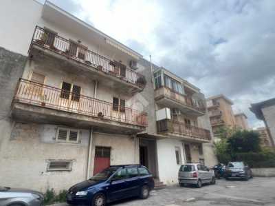 Appartamento in Vendita a Palermo via Fondo Petix 28